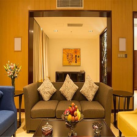 Ocean Spring Grand Metropark Hotel Чжухай Экстерьер фото